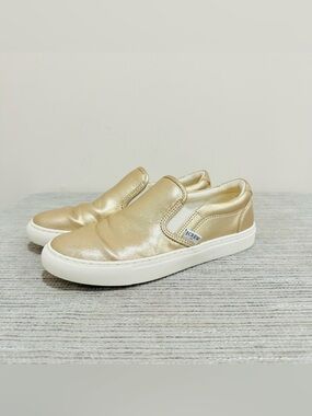 J.Crew Shoes Womens Size 7,5 Gold Metallic Slip On Low Top Sneakers